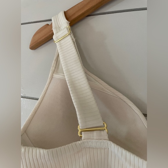 H&M White Bathing Suit Top Size XS - Picture 9 of 10